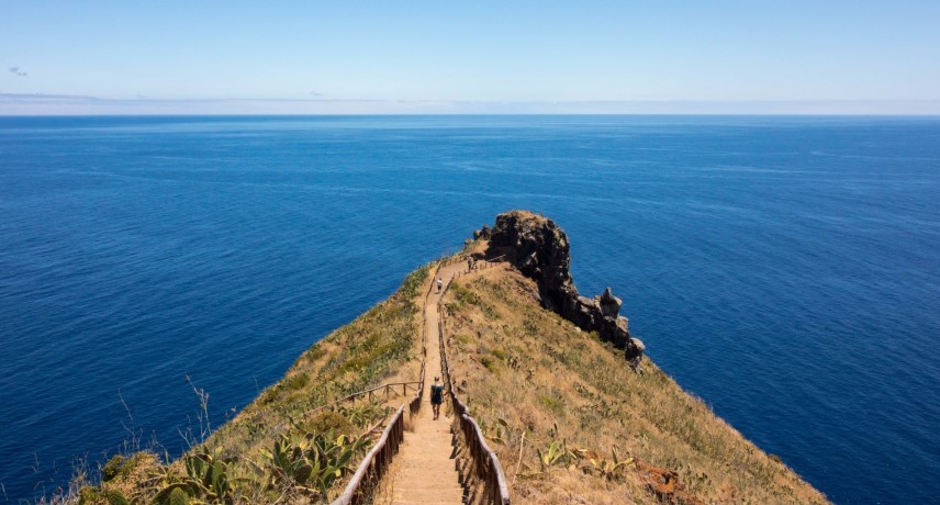 How many days do you need in Madeira- Cristo Rei